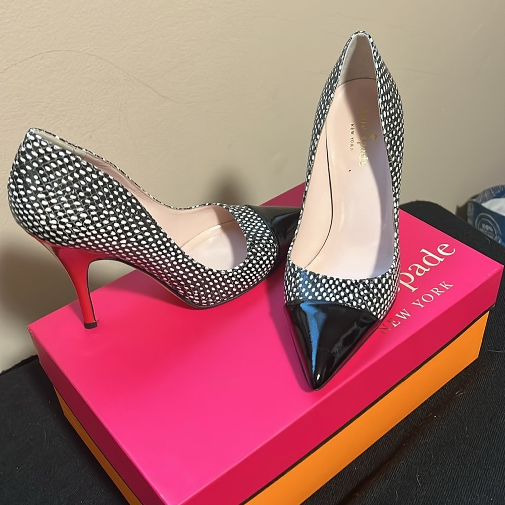 kate spade Black White Patterned Pointed Toe Pumps with Red Heel